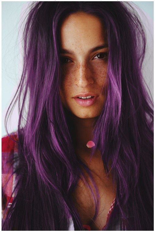 The purple hair color are preferred by teenagers, lecoloriste